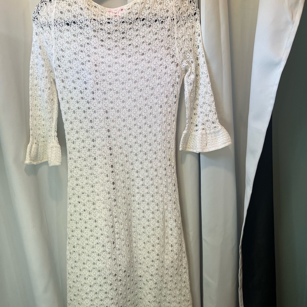 Lilly Pulitzer White Sheath Dress with Bell Sleeves - Picture 8 of 8